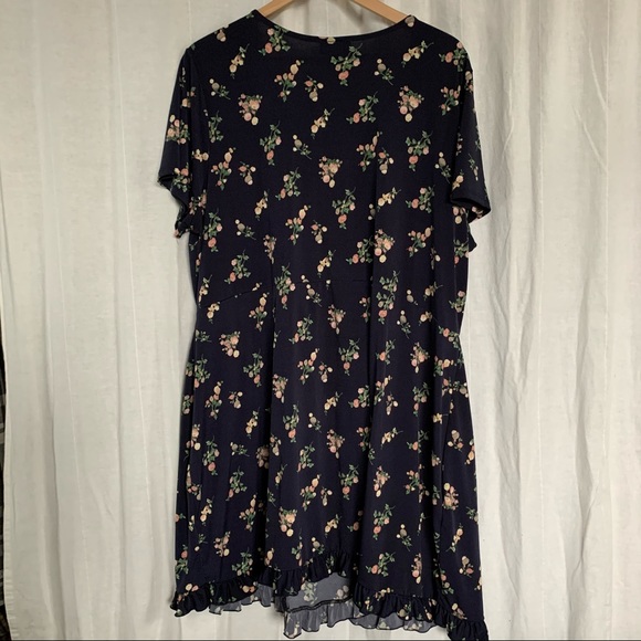 MODCLOTH | Chance Encounter Faux Wrap Dress - Picture 4 of 8